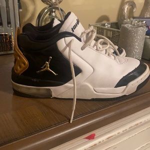 Boys Jordan’s shoes
